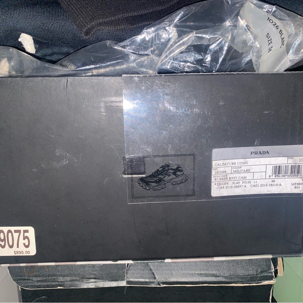 I’m selling my slightly worn Prada cloudburst sneaker. It’s a UK10 - Picture 7 of 7